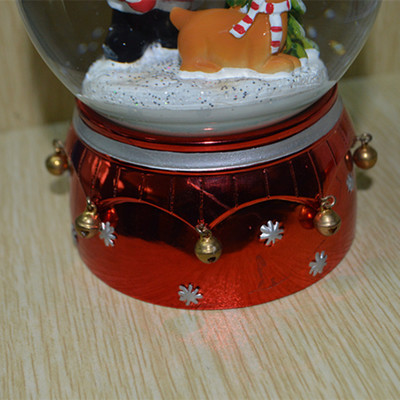 圣诞树脂雪花球 工艺礼品中的璀璨明珠